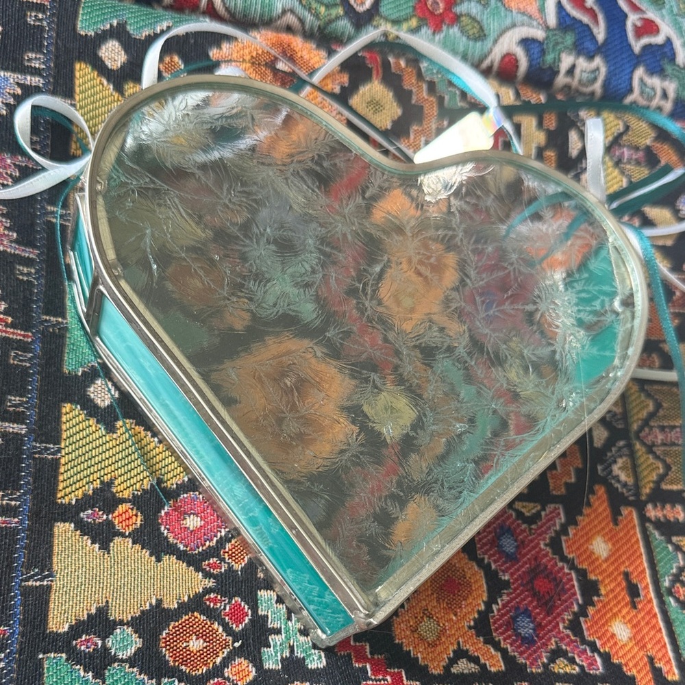 🩵Vintage Stained Glass Heart-Shaped Basket. Frosted Glass with Turquoise Sides 🩵